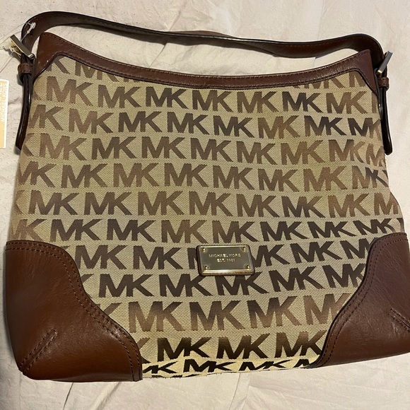 Michael Kors Tote NWT - Picture 5 of 12